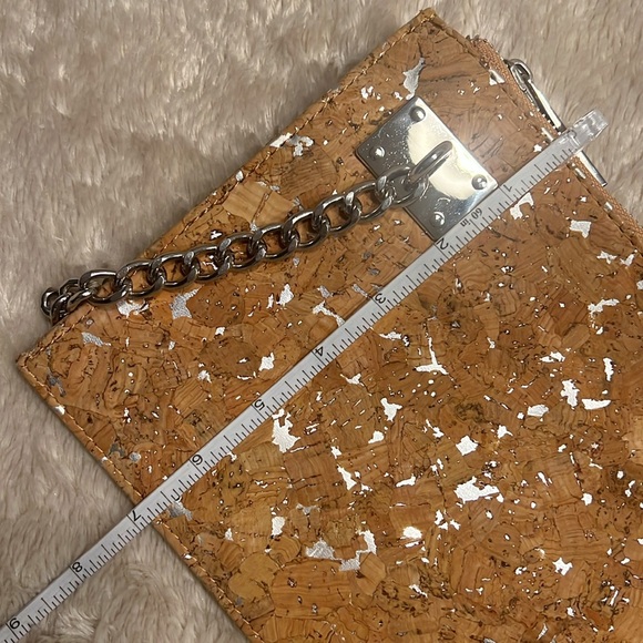 SONDRA ROBERTS Desquared Wristlet - Picture 13 of 13